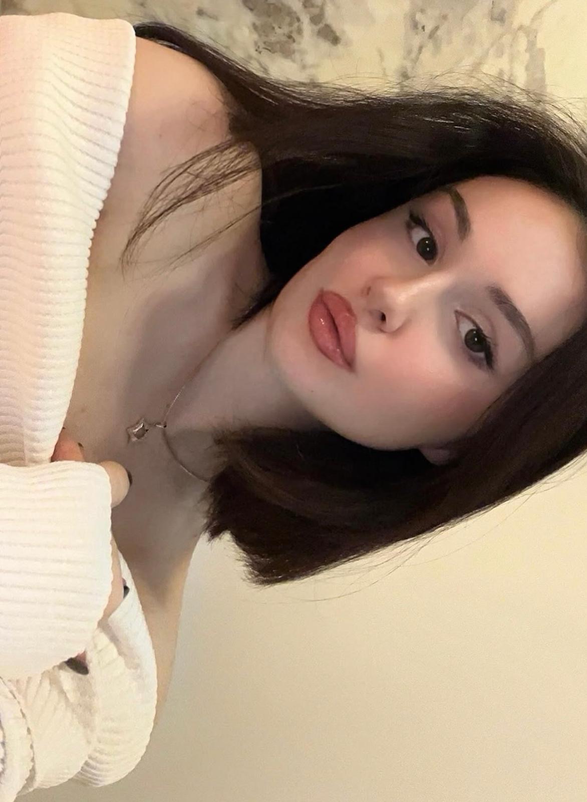 Uzundere Efsanevi Partner Escort Bayan Lale